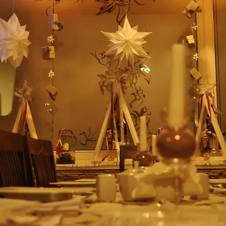 Nocleg ze śniadaniem 5 Dębów