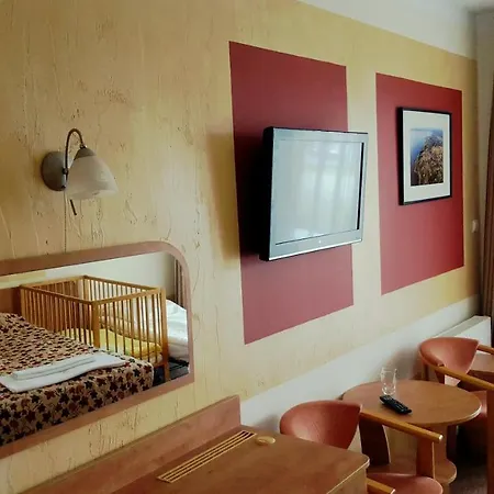 5 Debow Bed & Breakfast