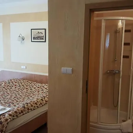 Bed & Breakfast 5 Debow Miedzyzdroje