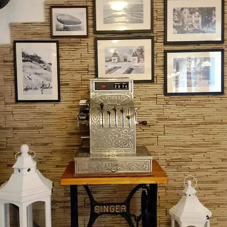 5 Debow Bed & Breakfast 3*