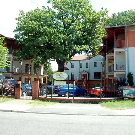 5 Dębów Nocleg ze śniadaniem