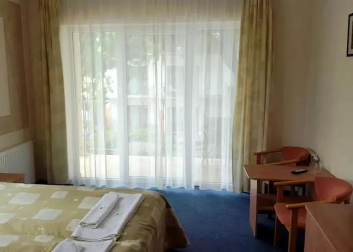 Bed & Breakfast 5 Debow