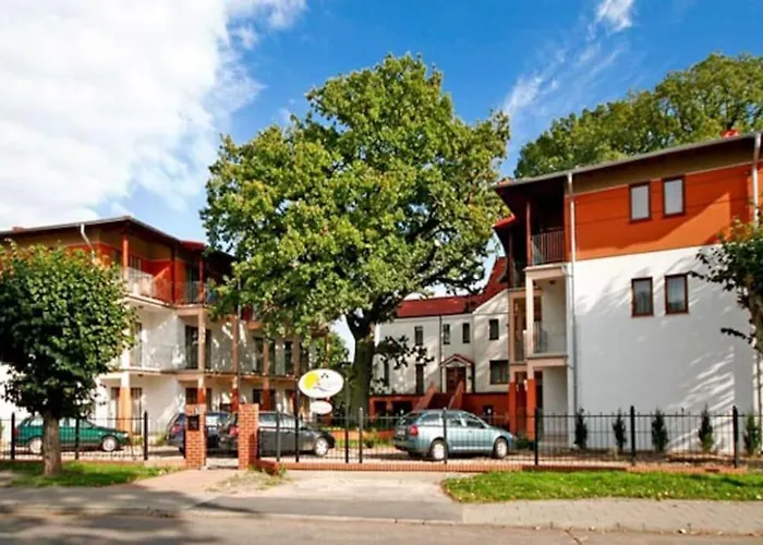 Bed & Breakfast 5 Debow 3*