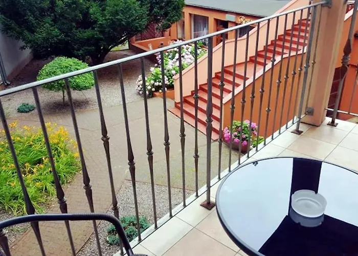 Bed & Breakfast 5 Debow Miedzyzdroje