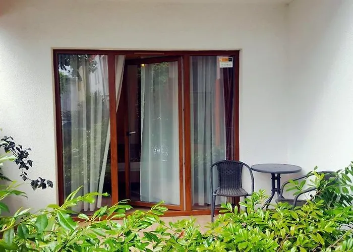 Bed & Breakfast 5 Debow Miedzyzdroje