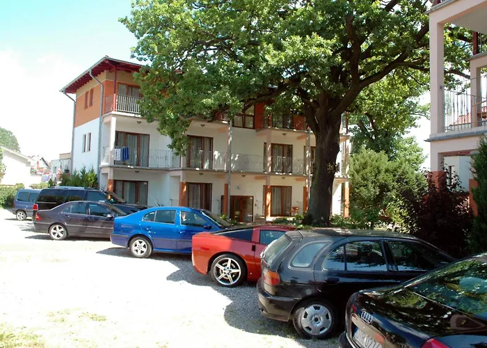 5 Debow Bed & Breakfast